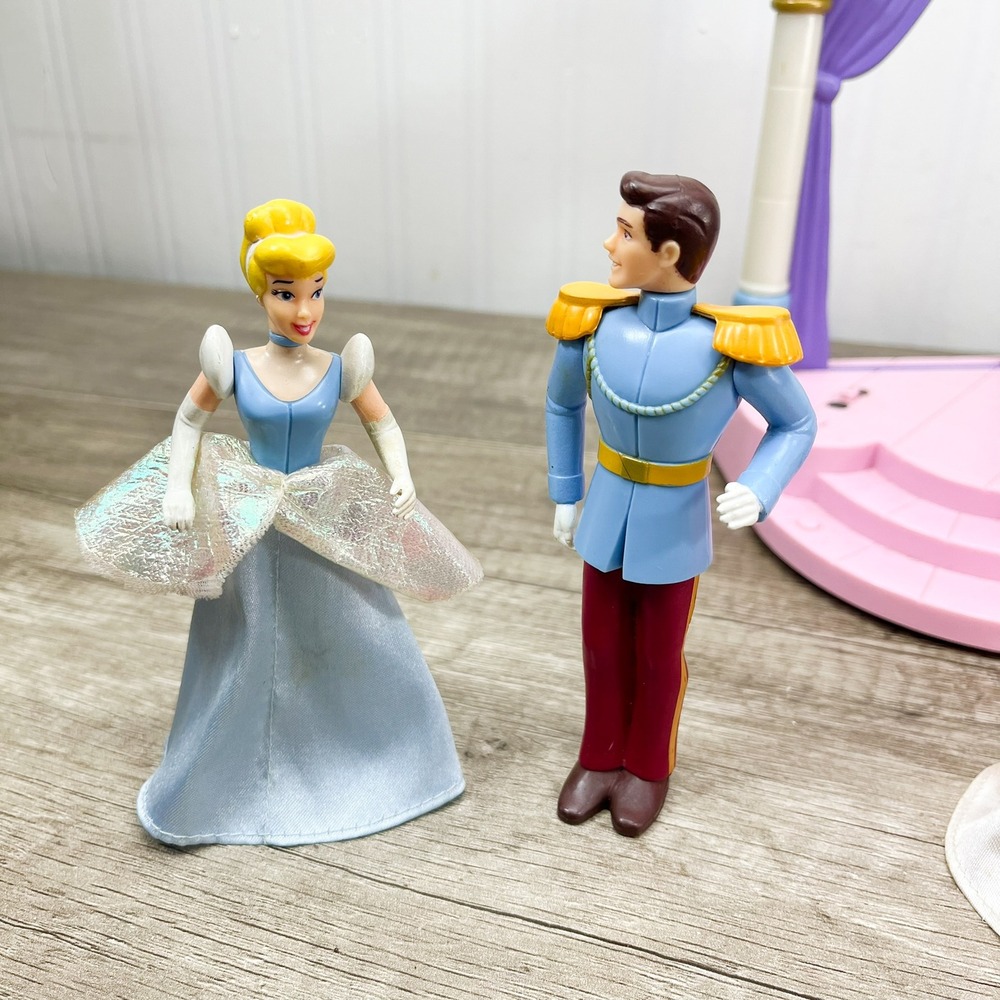 Disney Princess Cinderella Magic Dance Ballroom Playset Prince Charming Vanity - Picture 10 of 16